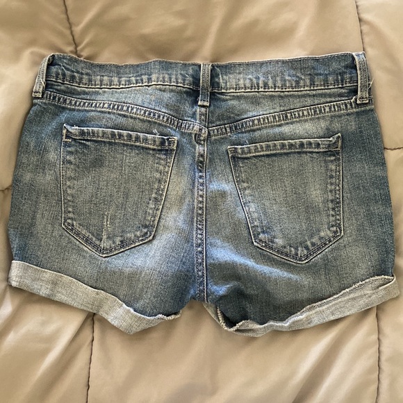 Old Navy Distressed Jean Shorts - Picture 2 of 6